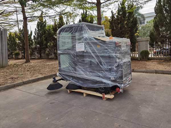 掃地機清掃作業過后怎樣維護清理