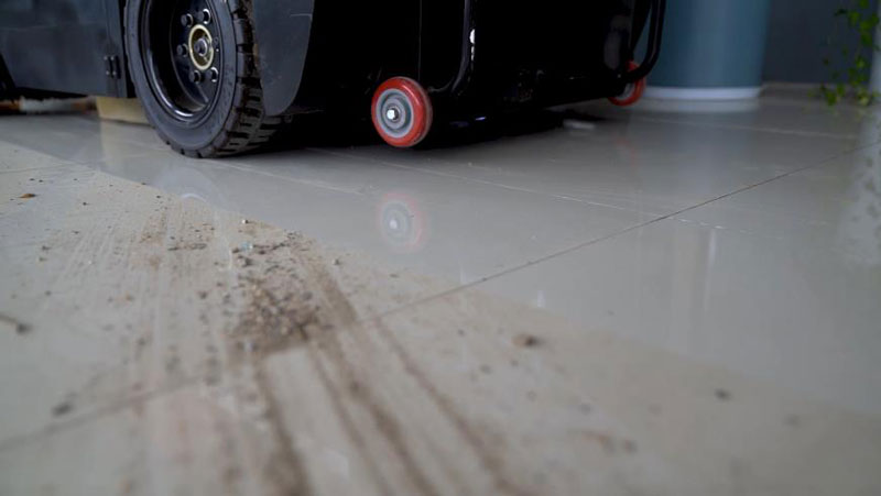 為什么工業(yè)掃地機是企業(yè)的必需品 為什么工業(yè)掃地機是企業(yè)的必需品