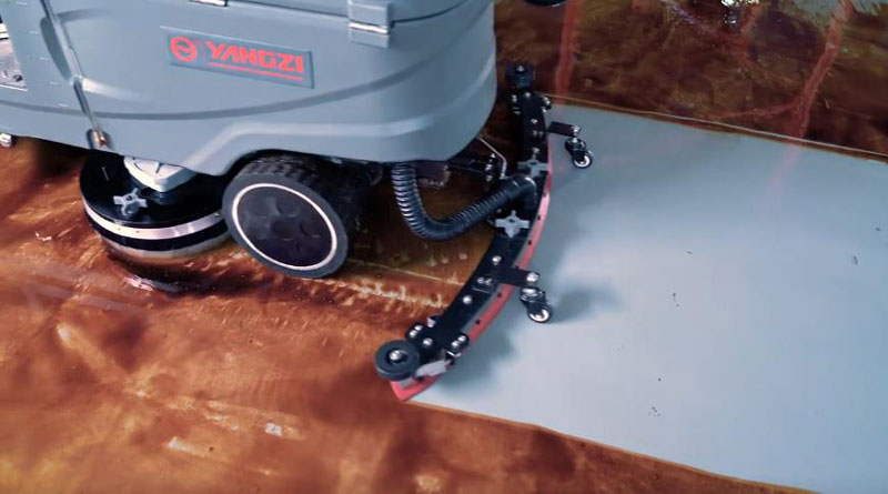 如何為您的地板類型選擇最佳工業洗地機 如何為您的地板類型選擇最佳工業洗地機