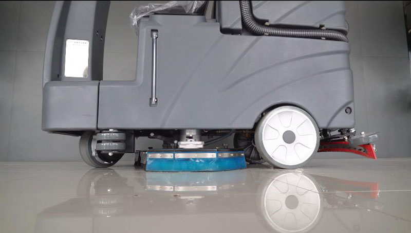 如何為工業(yè)應(yīng)用購(gòu)買(mǎi)洗地機(jī)或掃地機(jī) 如何為工業(yè)應(yīng)用購(gòu)買(mǎi)洗地機(jī)或掃地機(jī)