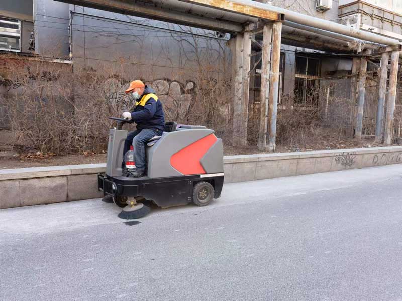 北京798藝術(shù)區(qū)使用揚子掃地機(jī)后，持續(xù)采購！