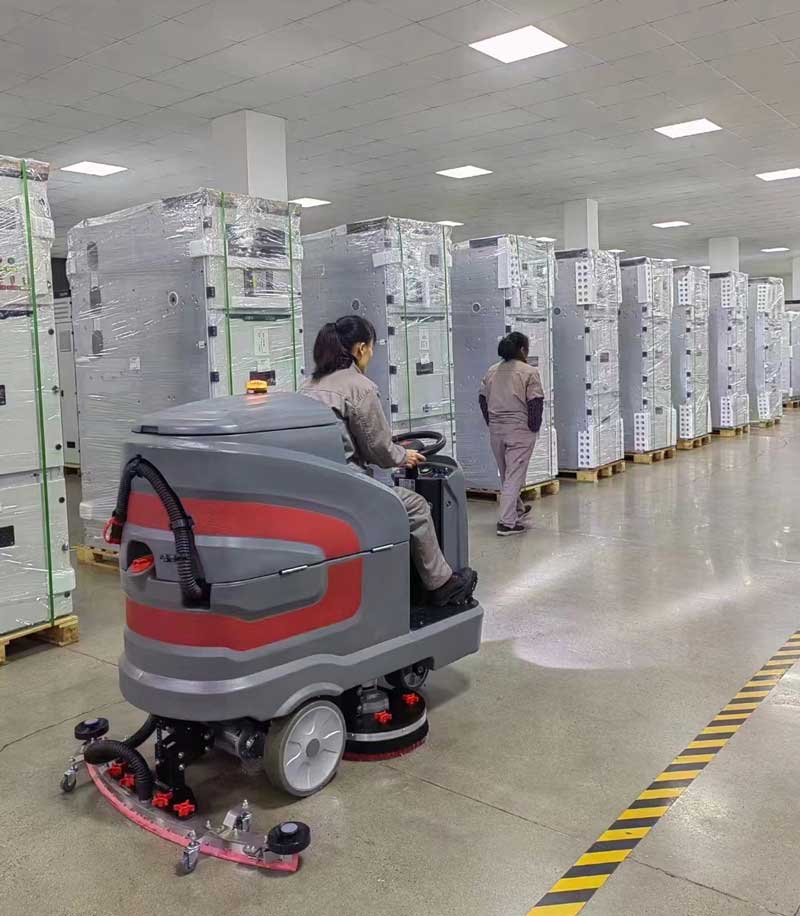 常熟市龍騰焊材從采購(gòu)掃地機(jī)到洗地機(jī) 常熟市龍騰焊材從采購(gòu)掃地機(jī)到洗地機(jī)