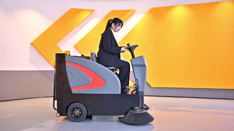 購買最佳工業洗地機或掃地機的 5 個技巧 購買最佳工業洗地機或掃地機的 5 個技巧