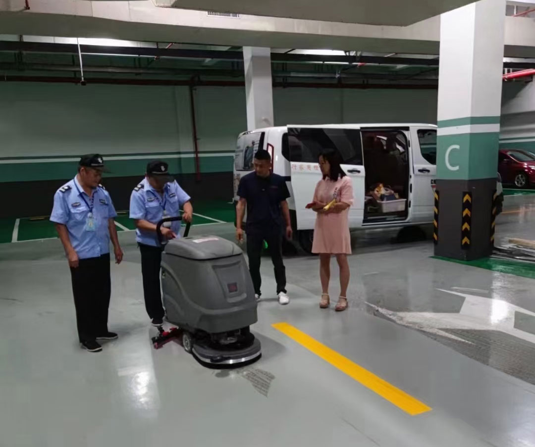 五種主要類型的工業清洗設備 五種主要類型的工業清洗設備