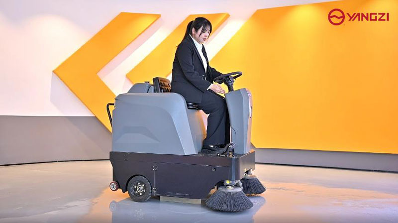 工業掃地機在維護中發揮著關鍵作用 工業掃地機在維護中發揮著關鍵作用