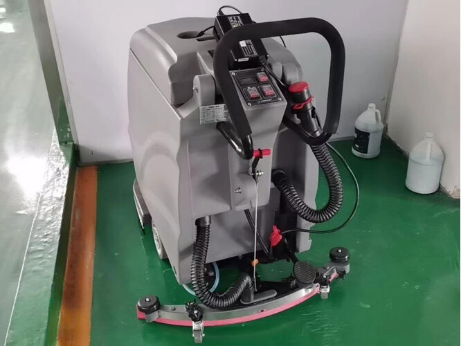 環(huán)氧地坪洗地機(jī)究竟好不好用 環(huán)氧地坪洗地機(jī)究竟好不好用